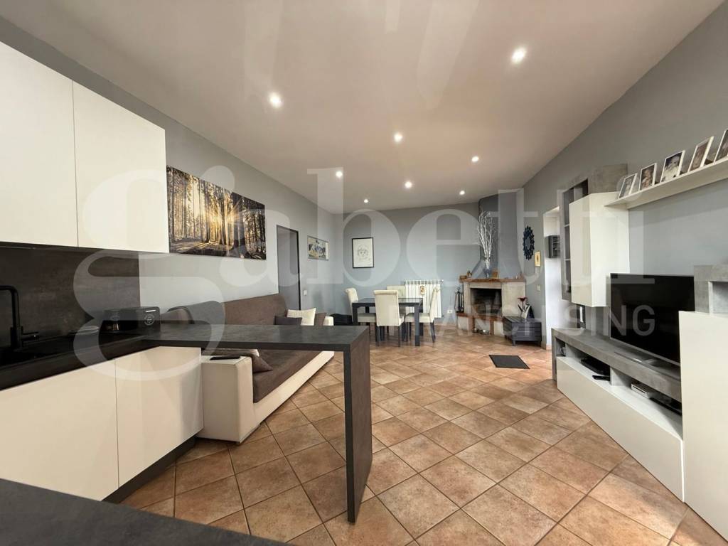 appartamento in vendita ad Albano Laziale