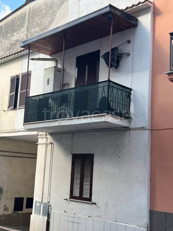 appartamento in vendita ad Albano Laziale in zona Cecchina