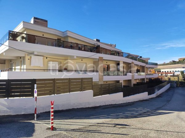 appartamento in vendita ad Albano Laziale