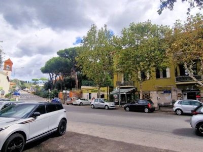 appartamento in vendita ad Albano Laziale in zona Cecchina