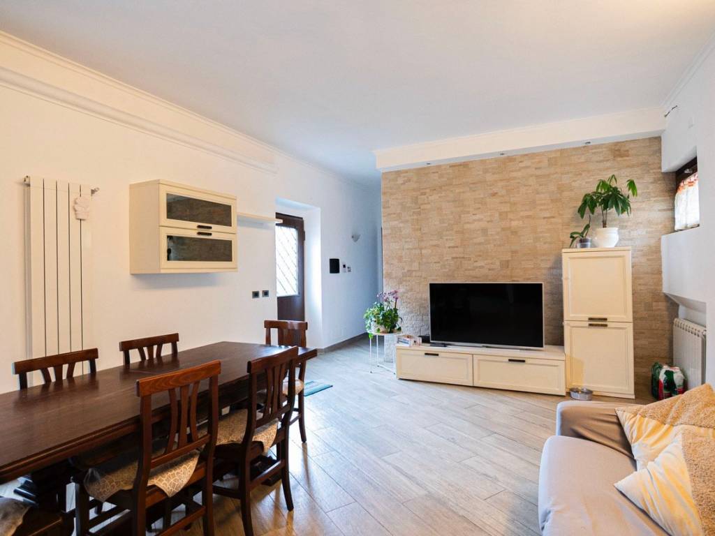 casa indipendente in vendita ad Albano Laziale in zona Marfoli