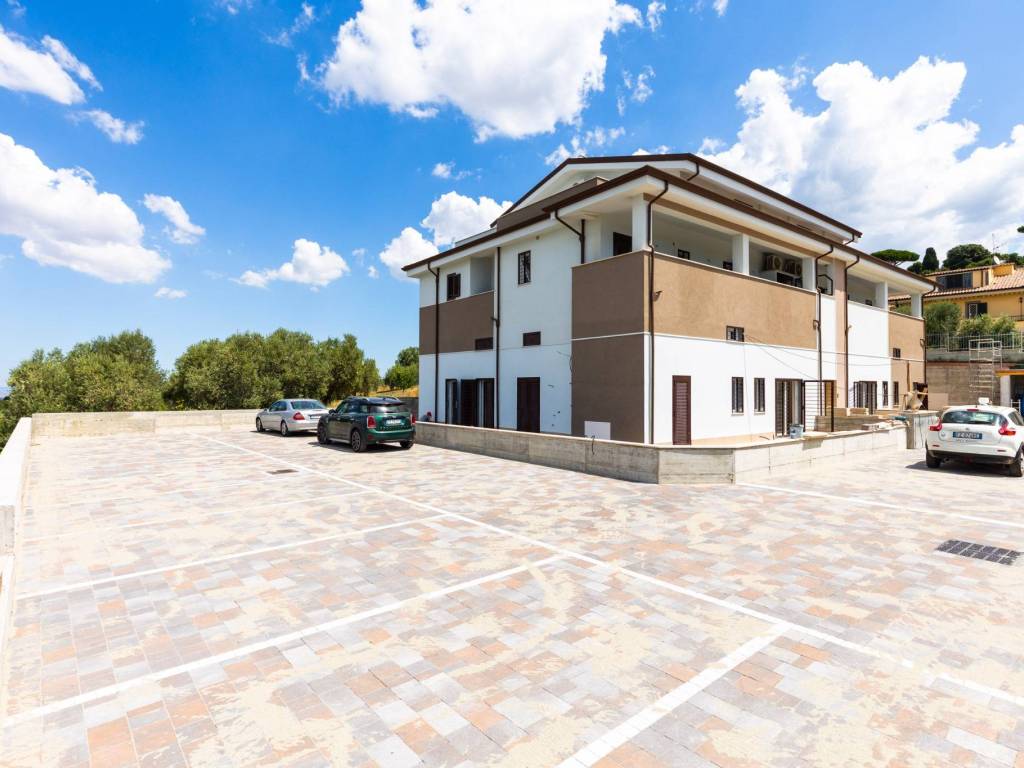 appartamento in vendita ad Albano Laziale