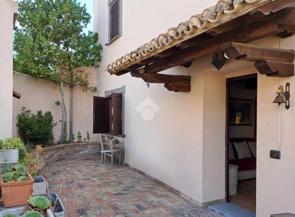 appartamento in vendita ad Albano Laziale