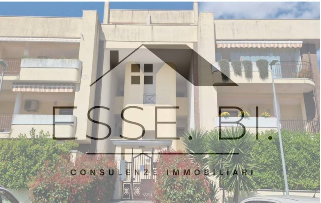 appartamento in vendita ad Albano Laziale in zona Cecchina