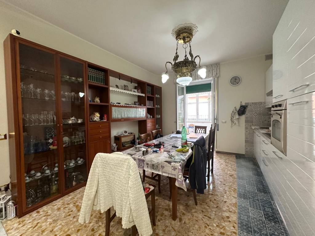 appartamento in vendita ad Albano Laziale in zona Cecchina