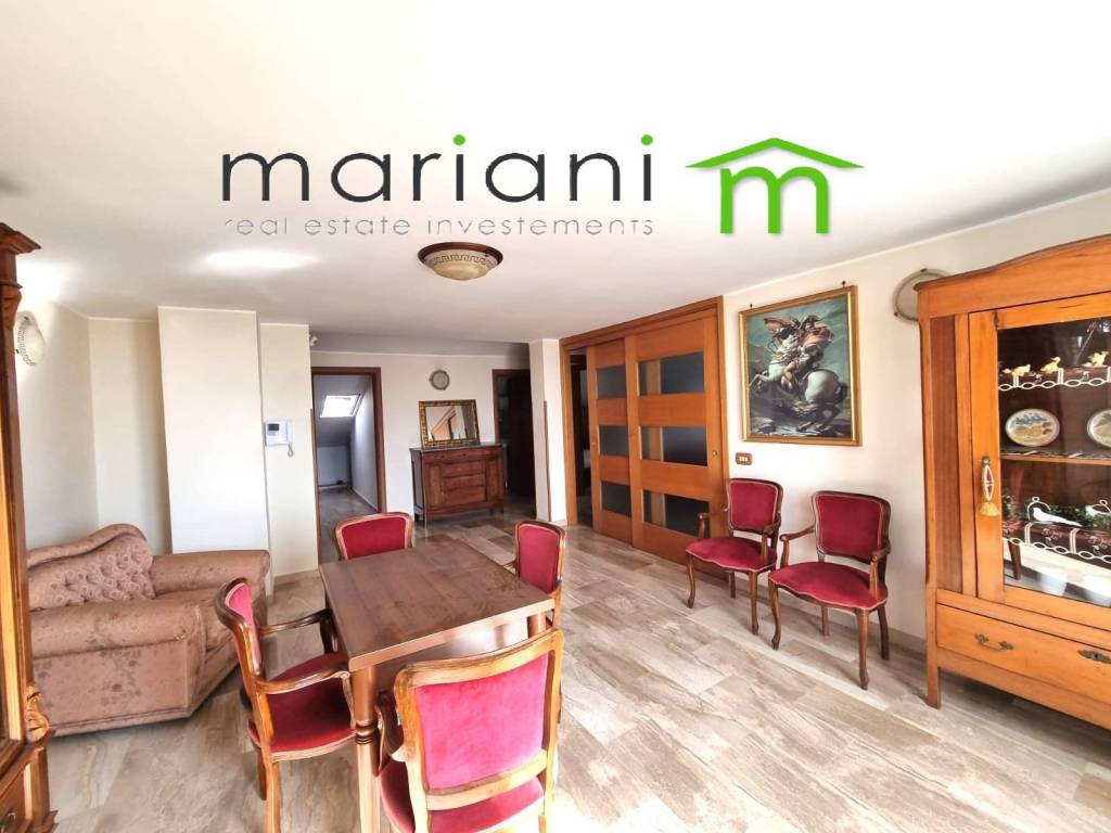 appartamento in vendita ad Albano Laziale in zona Cecchina