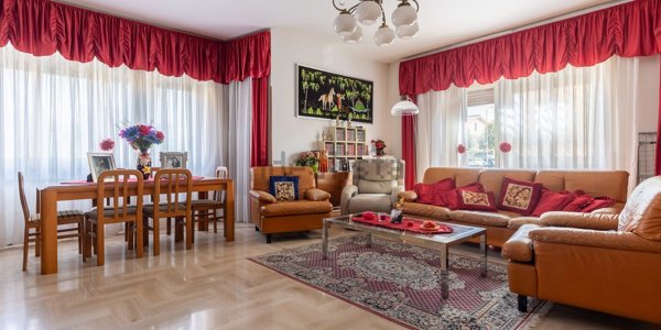 appartamento in vendita ad Albano Laziale in zona Pavona