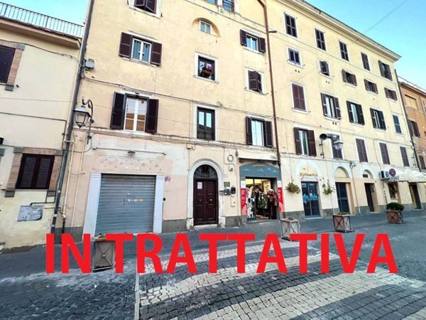 appartamento in vendita ad Albano Laziale