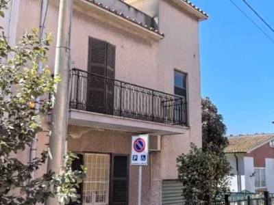 appartamento in vendita ad Albano Laziale in zona Marfoli