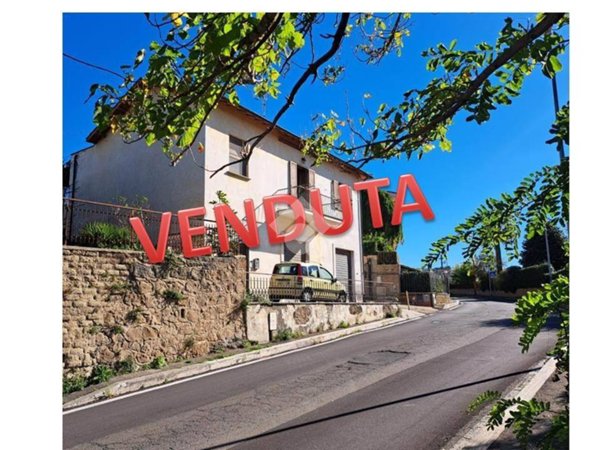 casa indipendente in vendita ad Albano Laziale