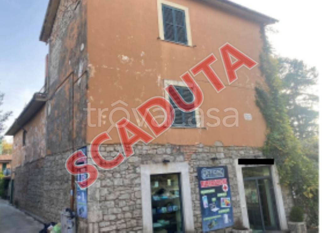 casa indipendente in vendita ad Albano Laziale