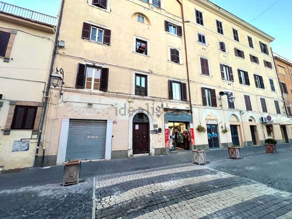 appartamento in vendita ad Albano Laziale