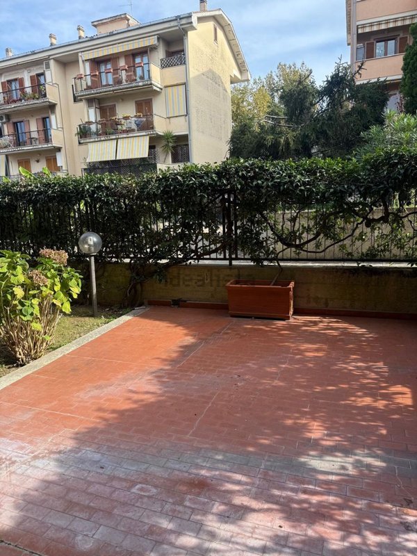 appartamento in vendita ad Albano Laziale