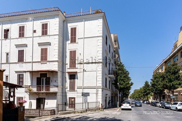 appartamento in vendita ad Albano Laziale