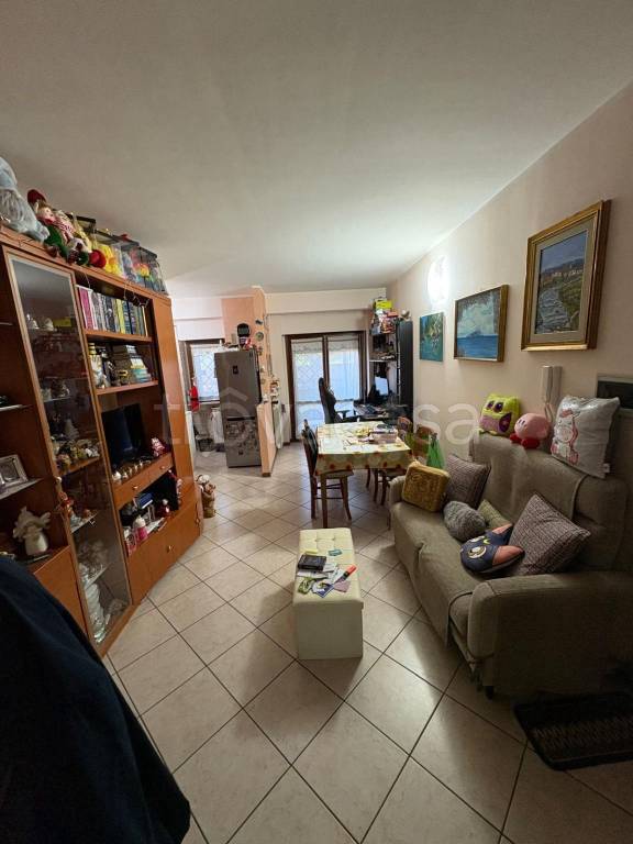 appartamento in vendita ad Albano Laziale in zona Cecchina