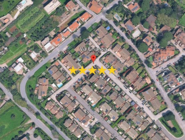 casa indipendente in vendita ad Albano Laziale in zona Cecchina