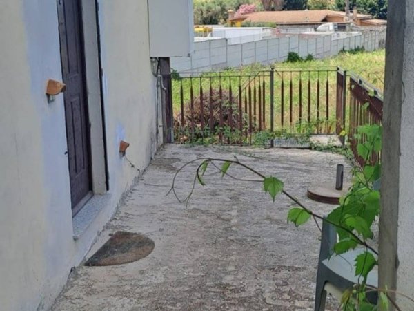 appartamento in vendita ad Albano Laziale in zona Cecchina