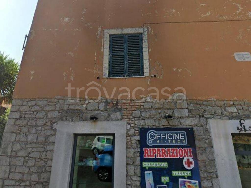 casa indipendente in vendita ad Albano Laziale