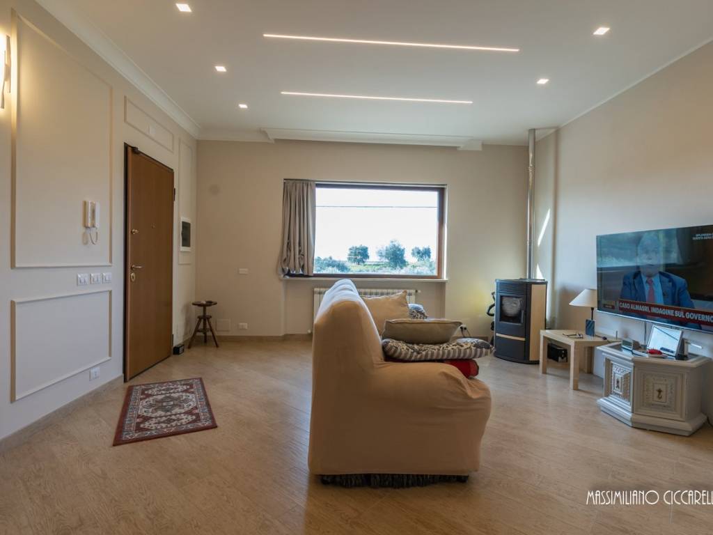 casa indipendente in vendita ad Albano Laziale in zona Cecchina