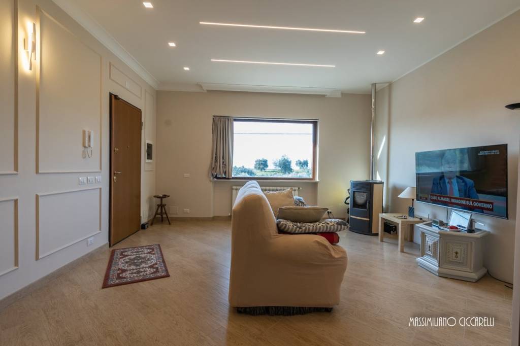 casa indipendente in vendita ad Albano Laziale in zona Cecchina