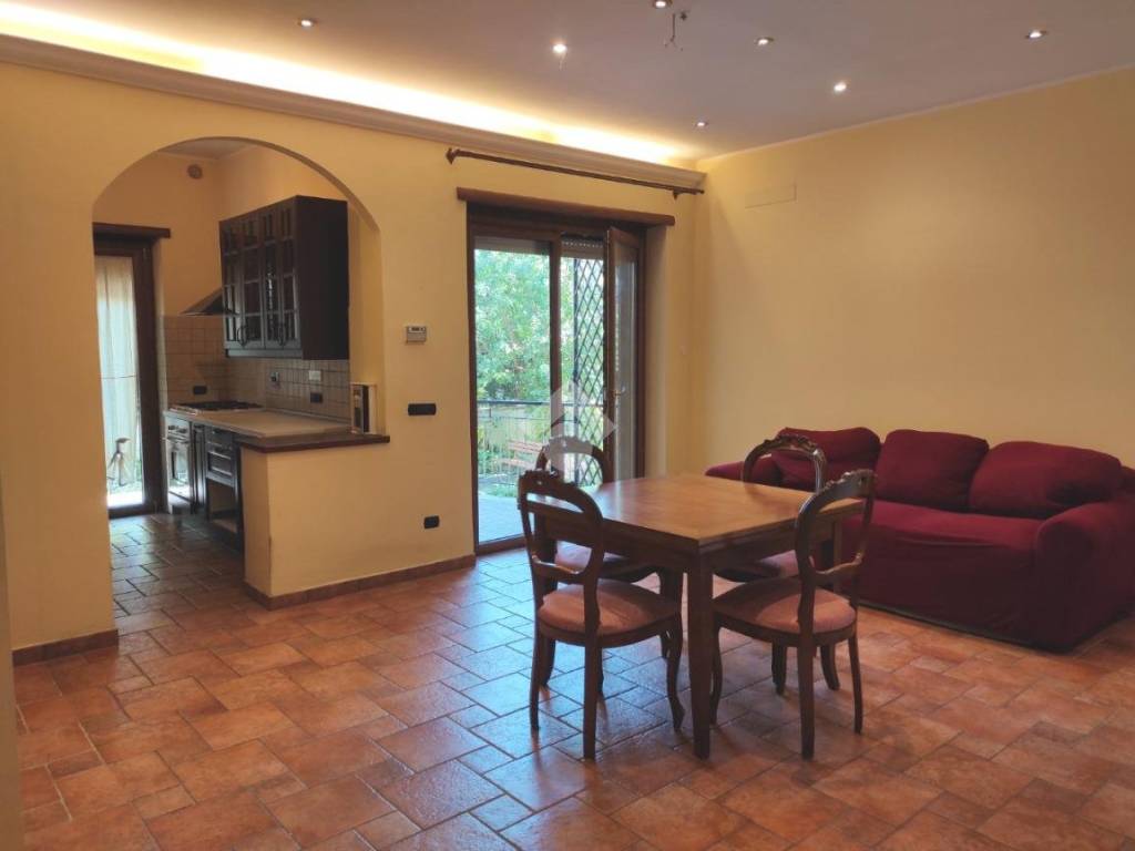 appartamento in vendita ad Albano Laziale