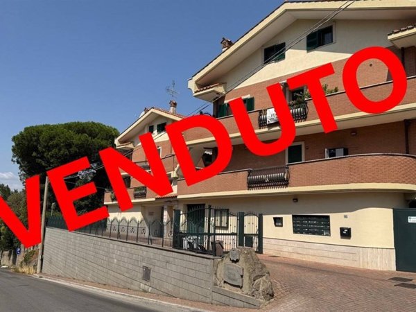 appartamento in vendita ad Albano Laziale