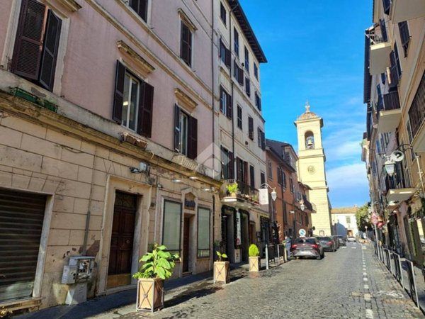 appartamento in vendita ad Albano Laziale