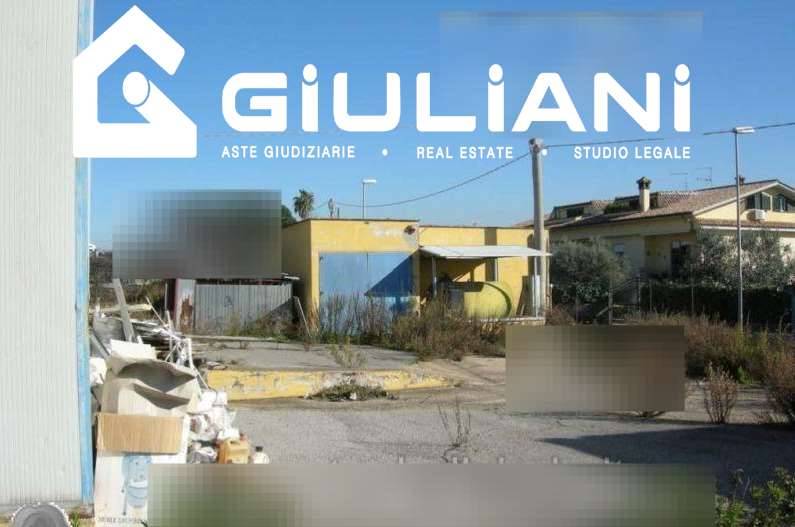 capannone in vendita ad Albano Laziale