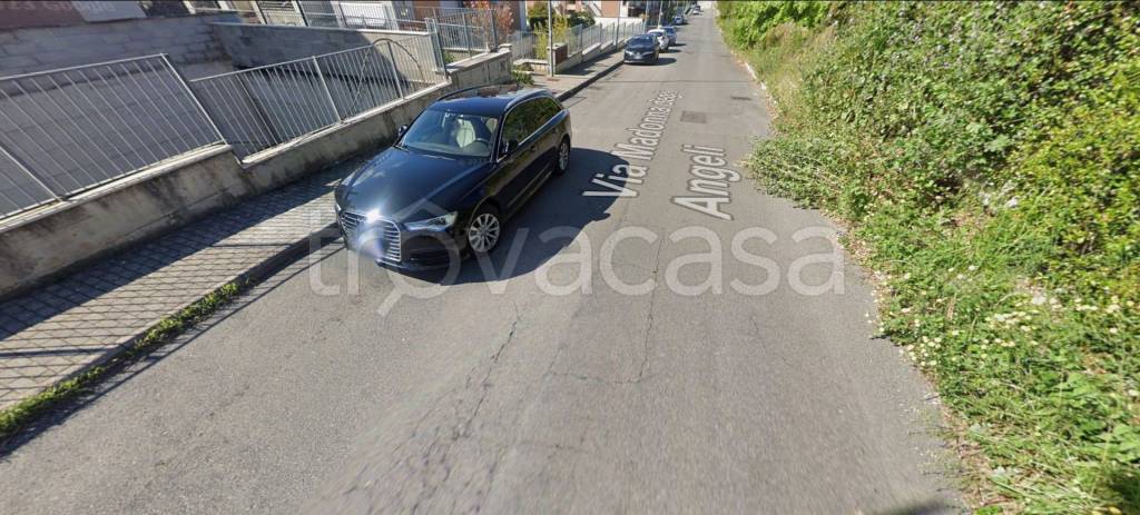 appartamento in vendita ad Albano Laziale in zona Cecchina