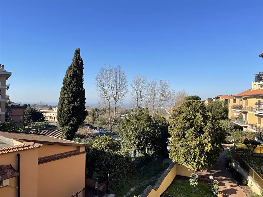 appartamento in vendita ad Albano Laziale