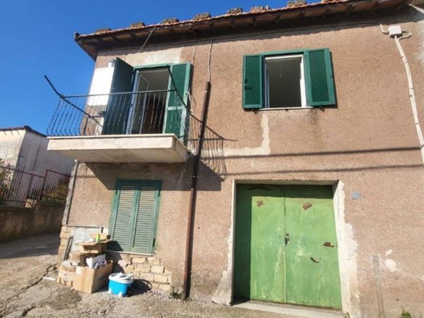 casa indipendente in vendita ad Albano Laziale in zona Cecchina