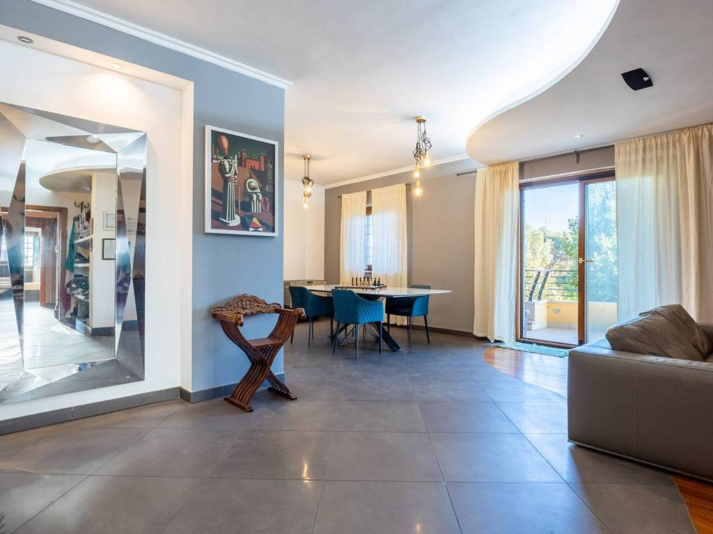 appartamento in vendita ad Albano Laziale