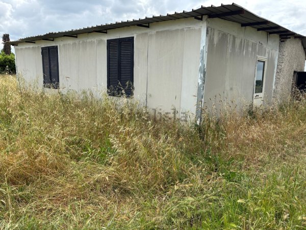 appartamento in vendita ad Albano Laziale in zona Cecchina