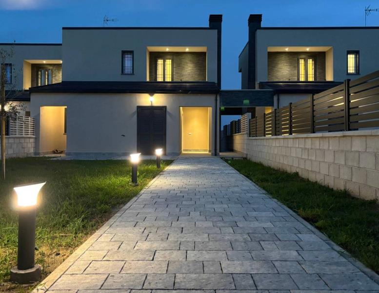 casa indipendente in vendita ad Albano Laziale