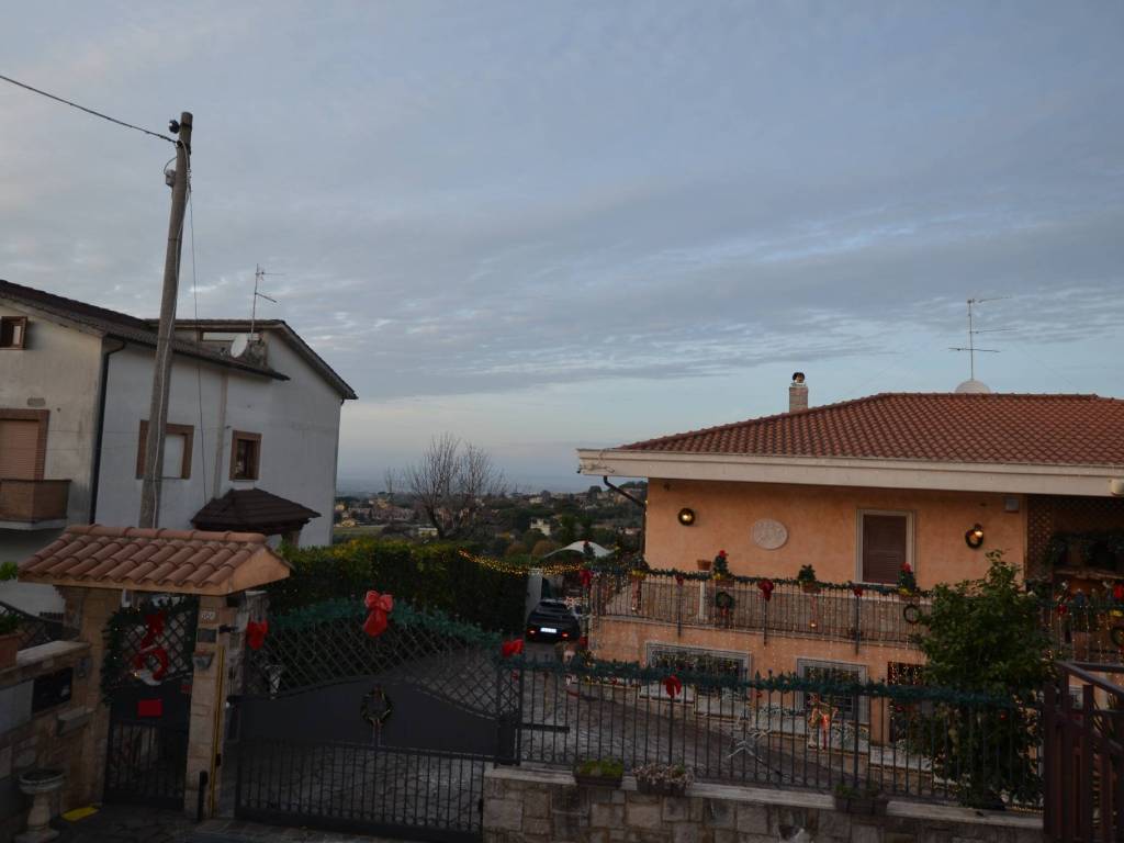 appartamento in vendita ad Albano Laziale