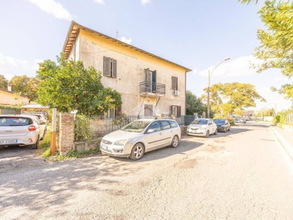 appartamento in vendita ad Albano Laziale in zona Pavona