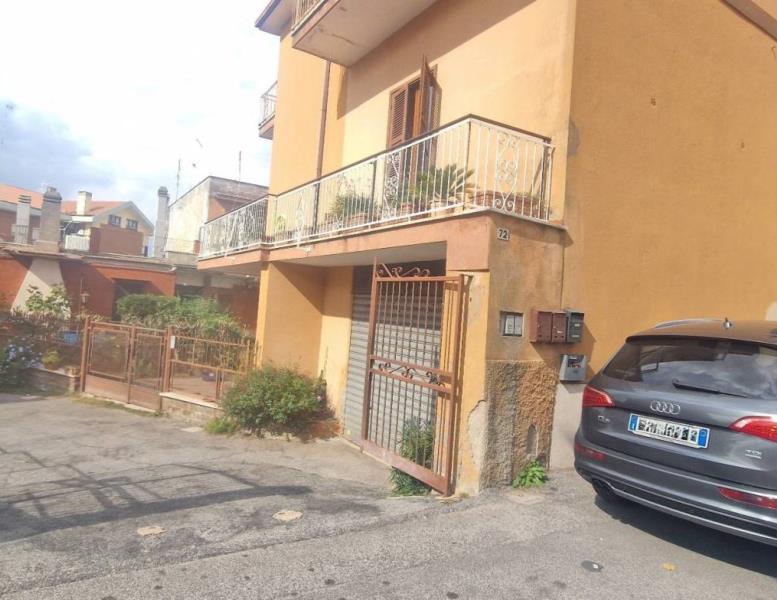 casa indipendente in vendita ad Albano Laziale