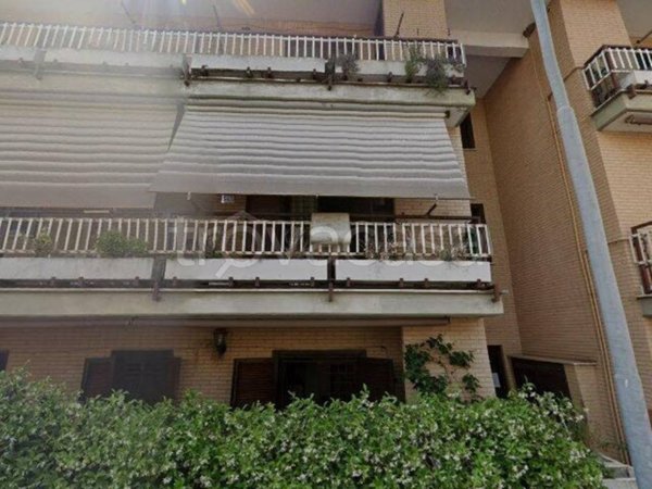 appartamento in vendita ad Albano Laziale in zona Cecchina