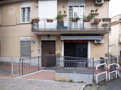 negozio in vendita ad Albano Laziale