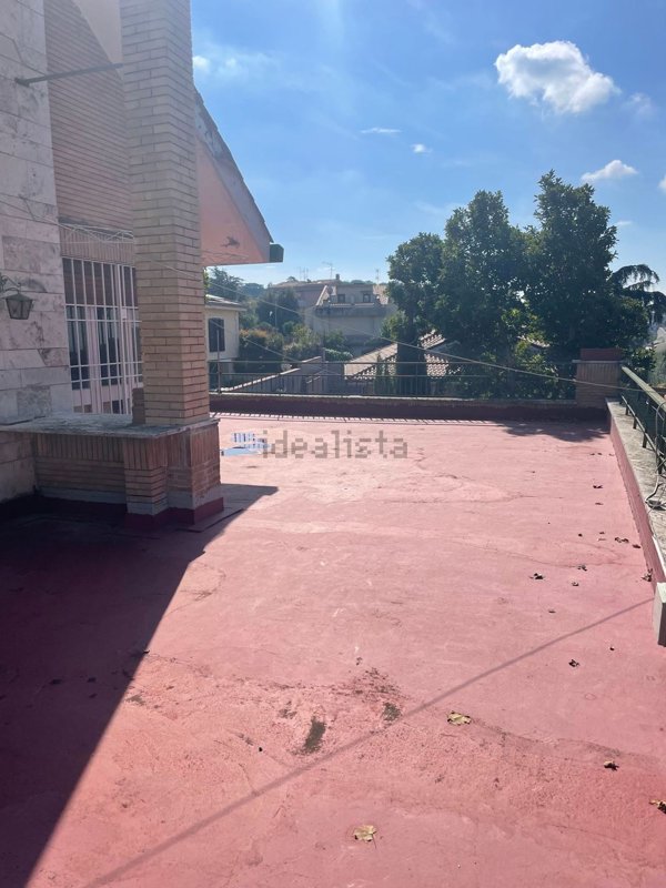 appartamento in vendita ad Albano Laziale