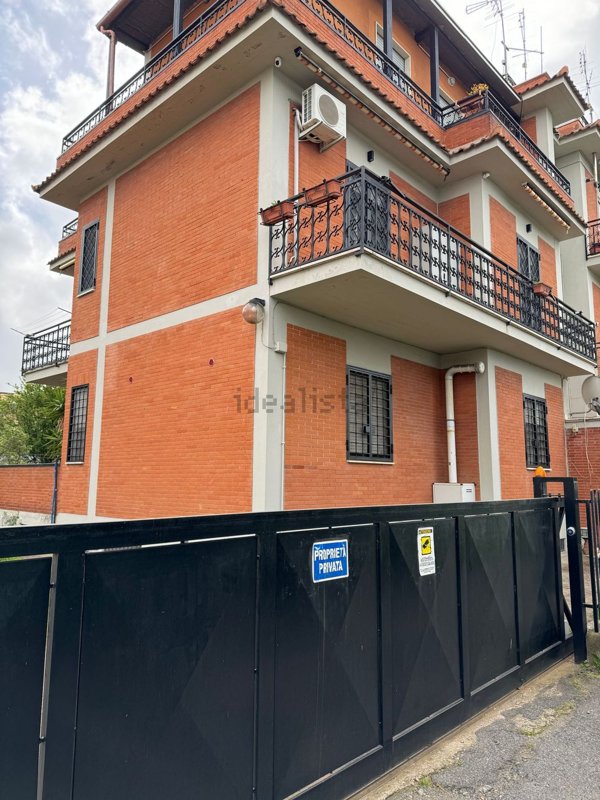 appartamento in vendita ad Albano Laziale