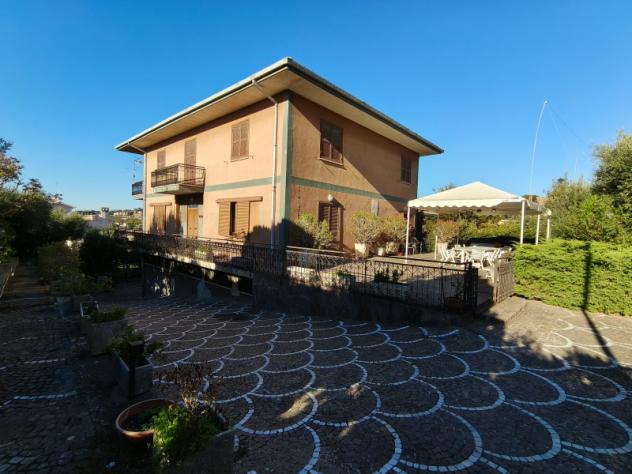 casa indipendente in vendita ad Albano Laziale