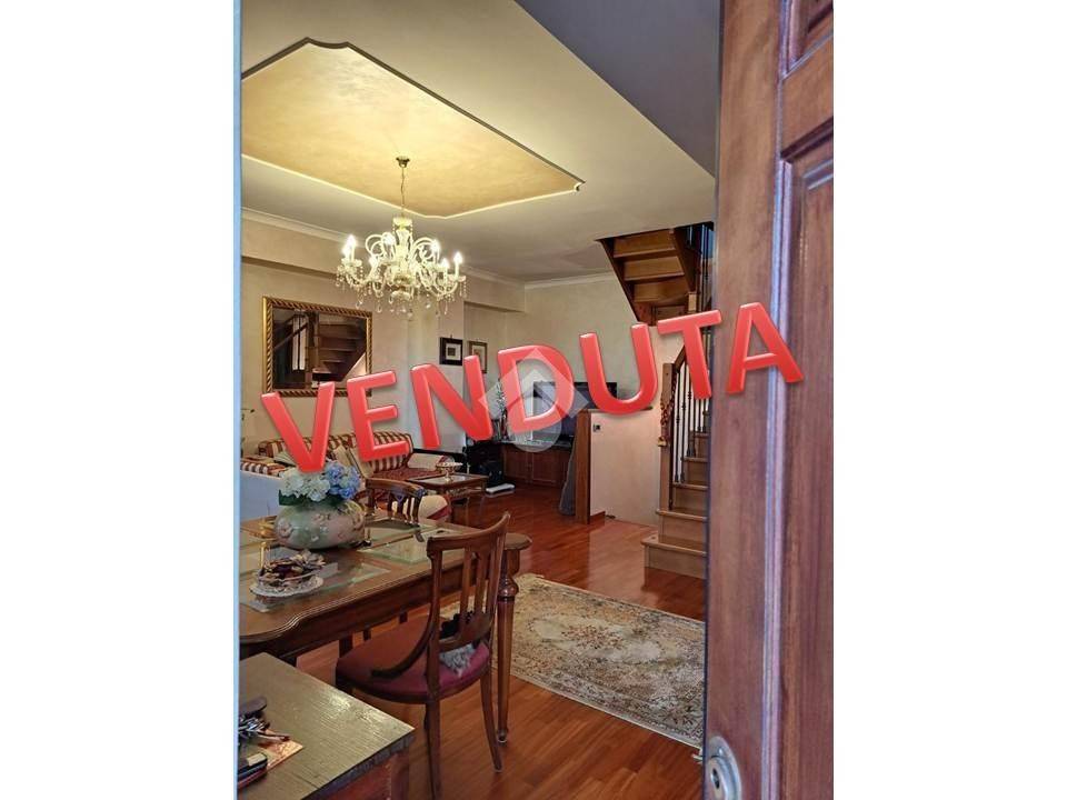 casa indipendente in vendita ad Albano Laziale