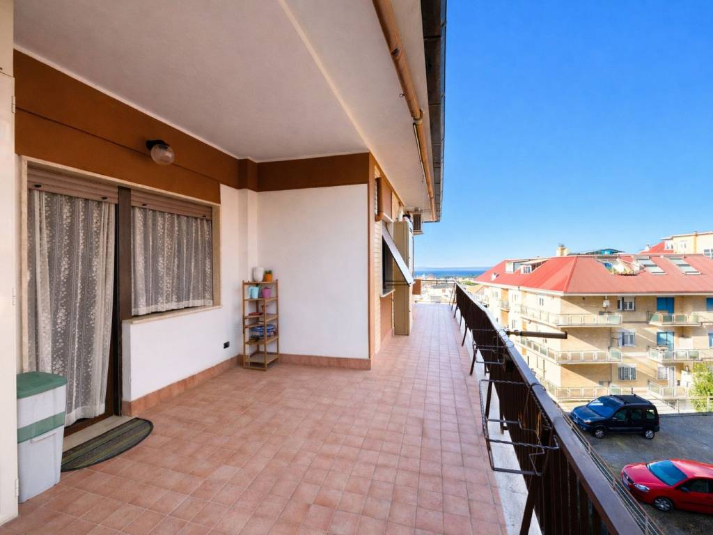 appartamento in vendita ad Albano Laziale