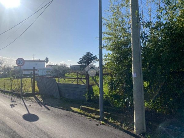 terreno agricolo in vendita ad Albano Laziale in zona Cecchina