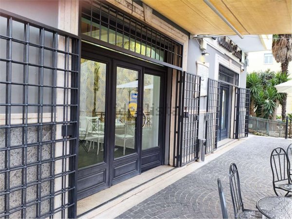 casa indipendente in vendita ad Albano Laziale