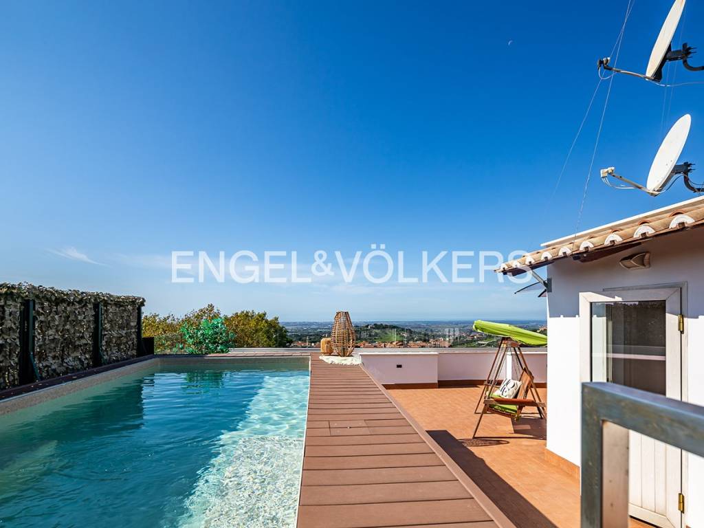 appartamento in vendita ad Albano Laziale