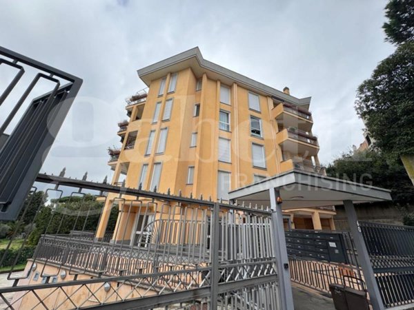 appartamento in vendita ad Albano Laziale