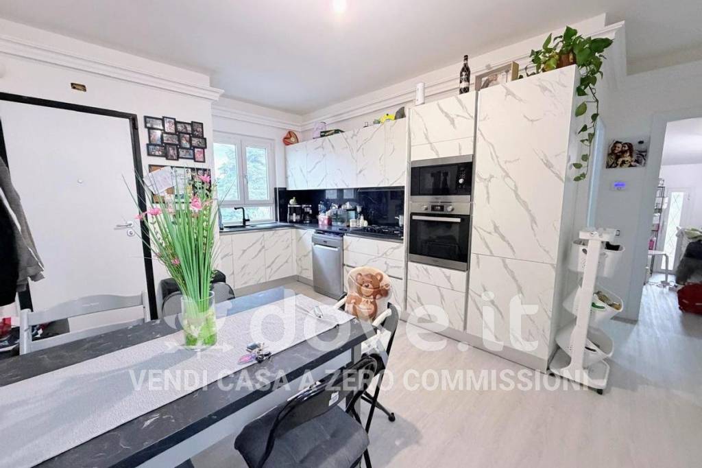 appartamento in vendita ad Albano Laziale in zona Cecchina