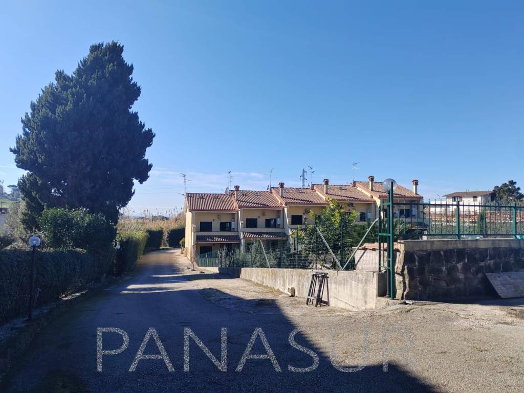 appartamento in vendita ad Albano Laziale